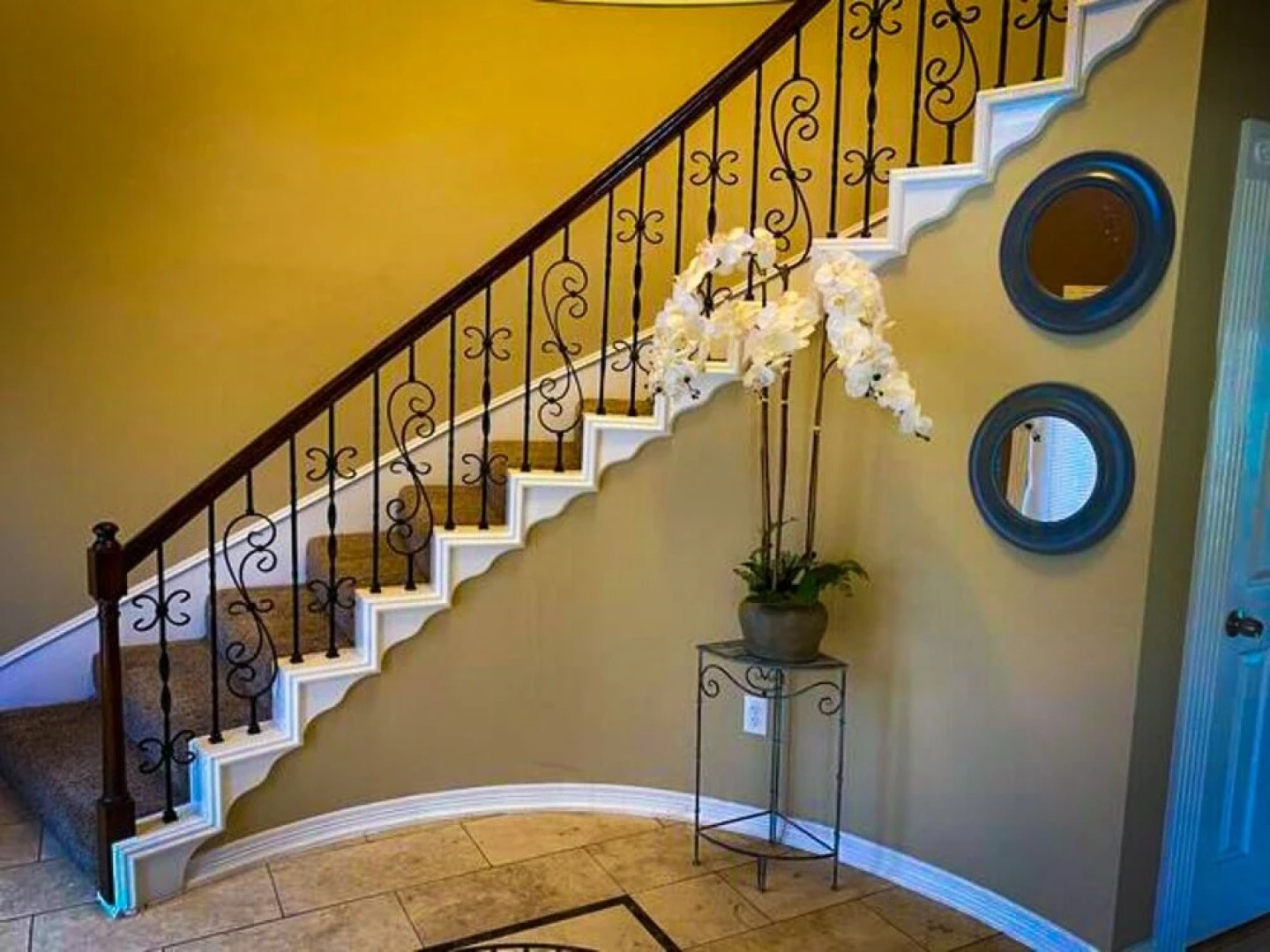 4Bdrm 3.5Bath 8Beds - Pool House