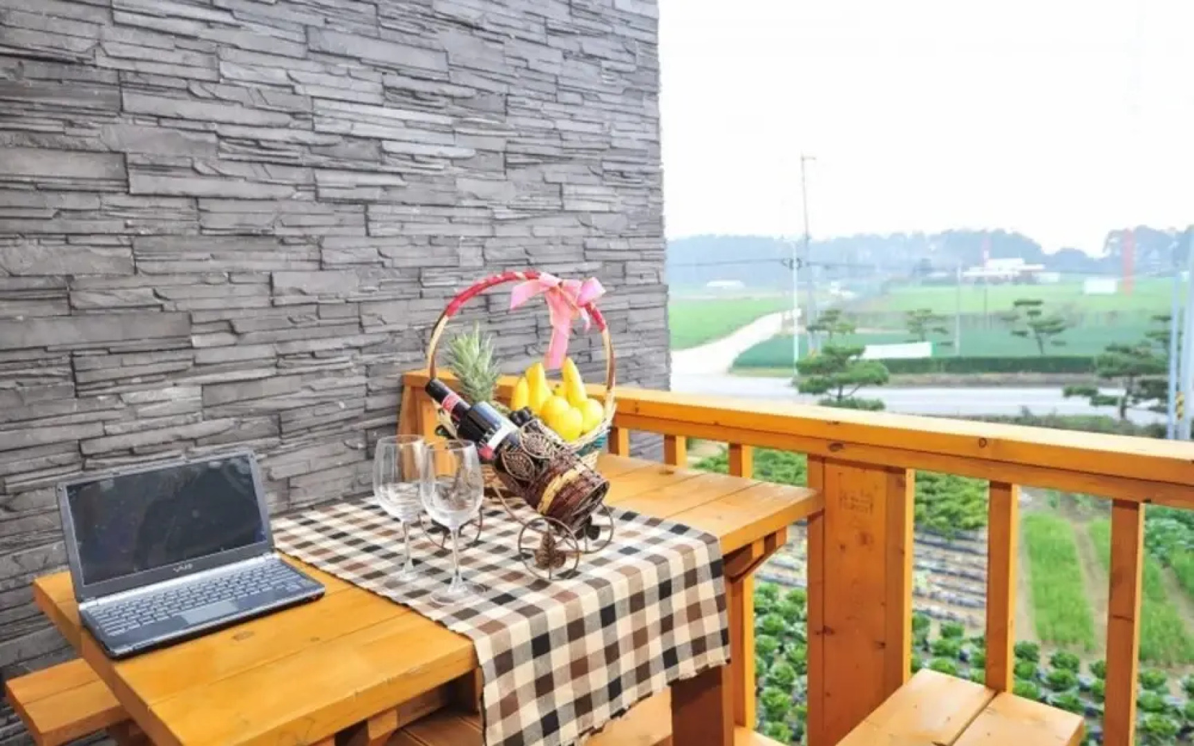 Gangneung Gyeongpoeui Hyuil Pension