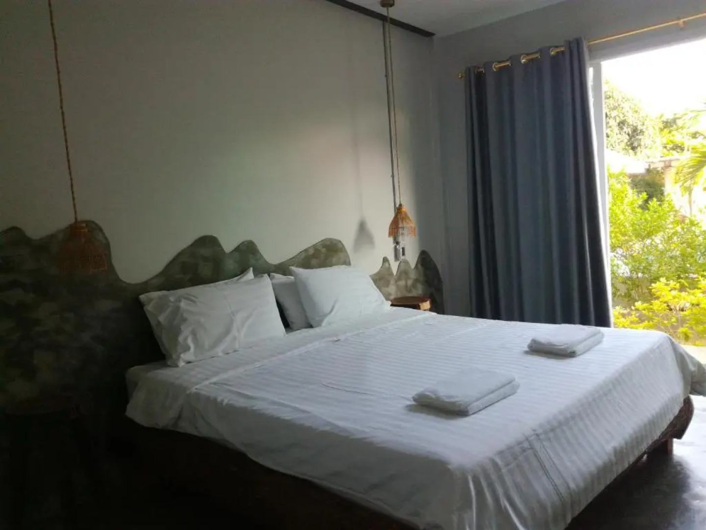 Sea Sand House Resort