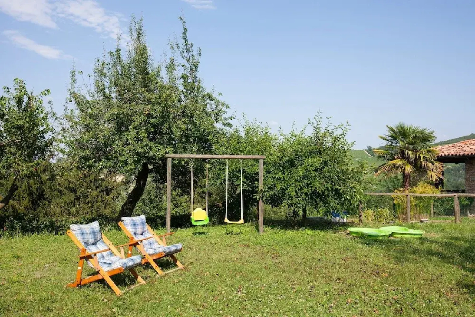 The Grape Pergola House