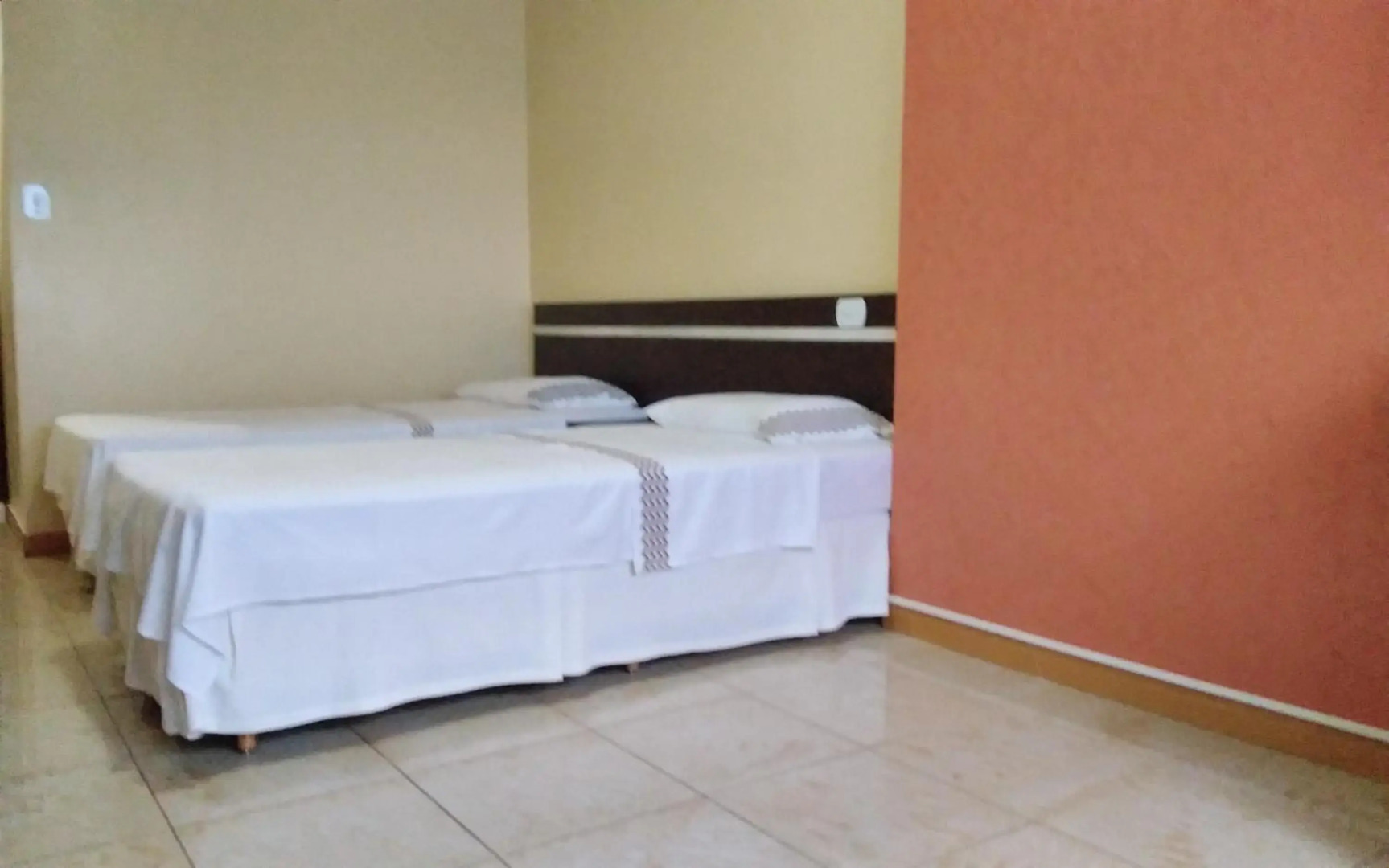 Hotel Saint Paul 01 Flat