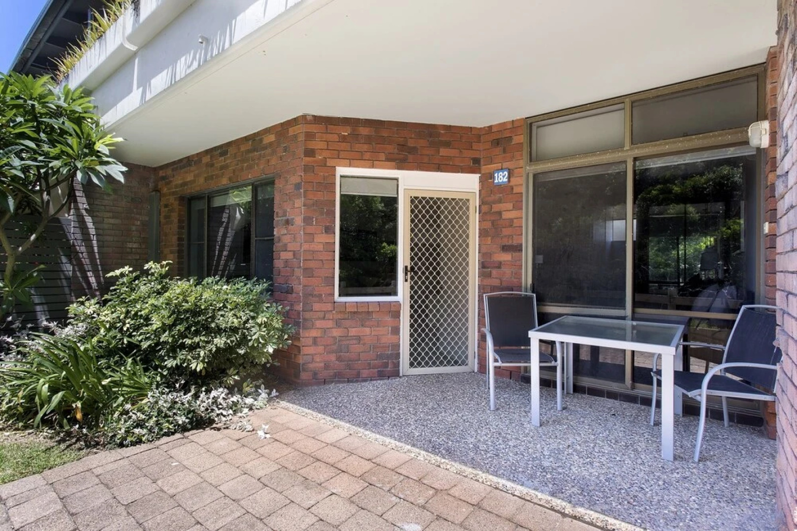 Beachside Beauty at Sapphire Beach