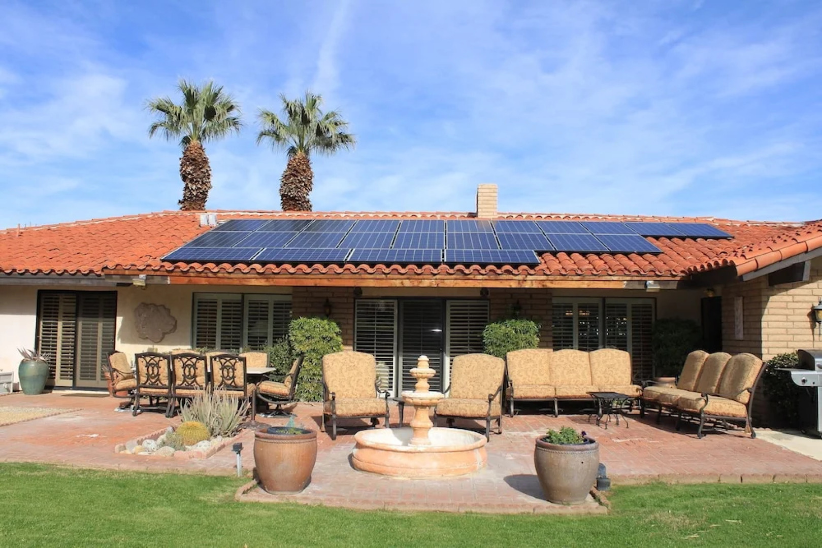 Salomon's Paradise: Desert Home by RedAwning