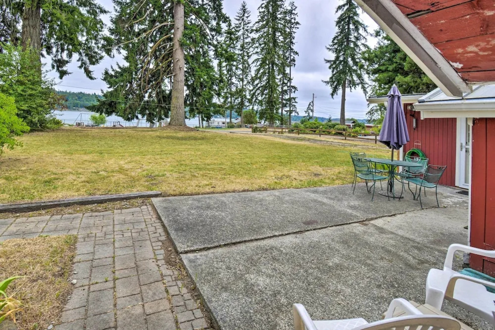 Historic Belfair Cabin Abode on the Hood Canal!