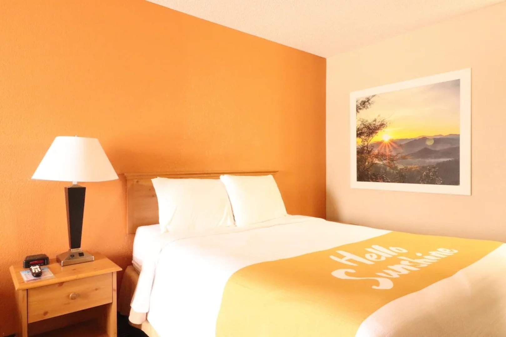 Days Inn By Wyndham Black River Falls