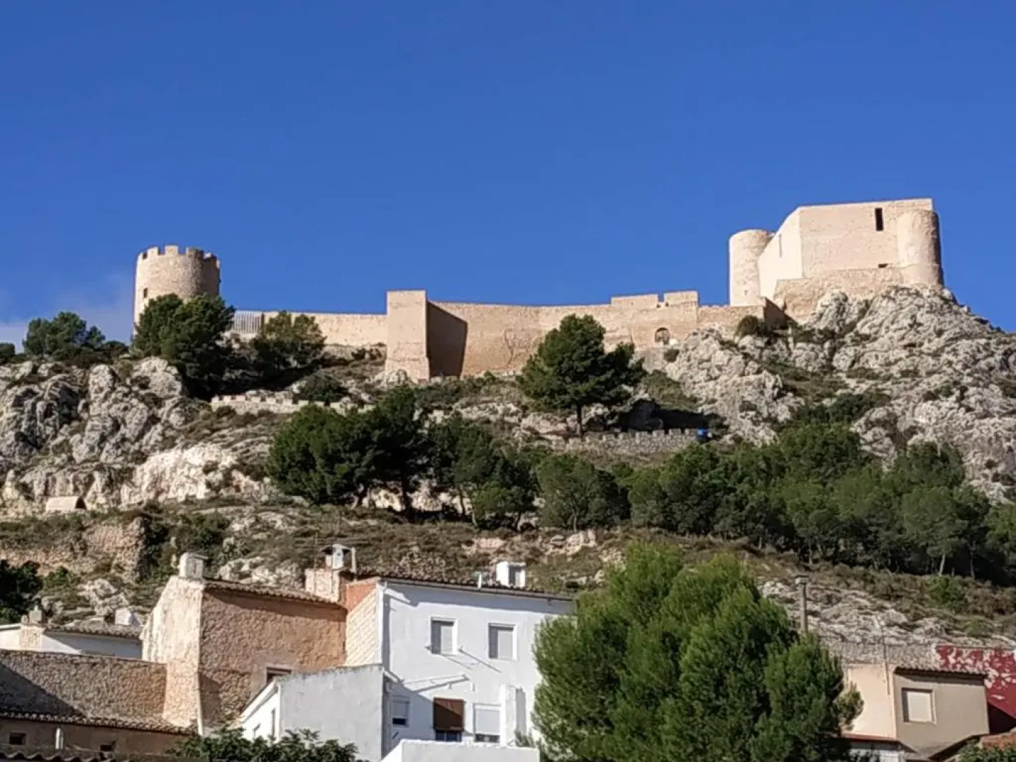 Magnifique maison entre mer et montagne