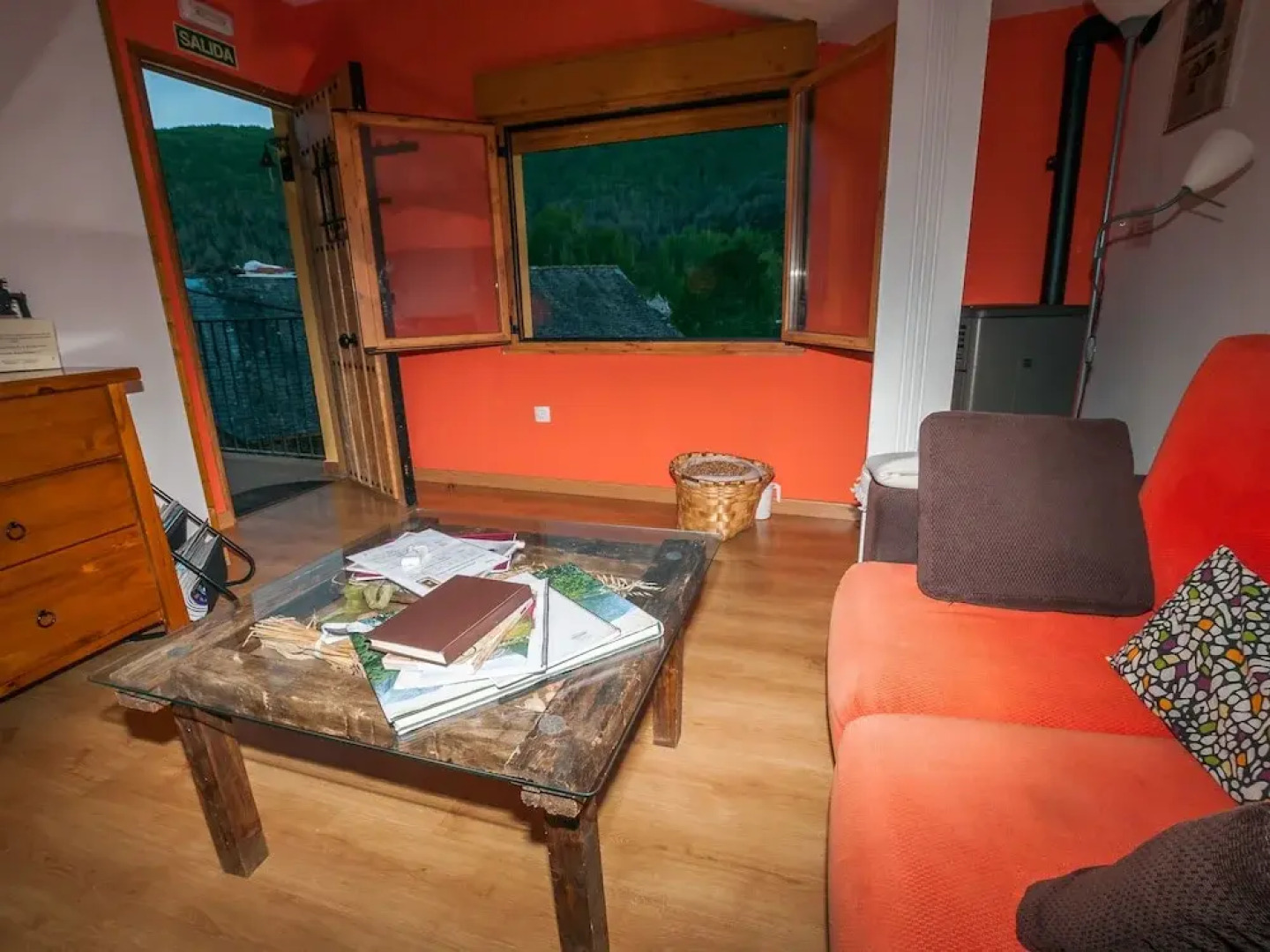 Modern Apartment in Riello with Hot Tub