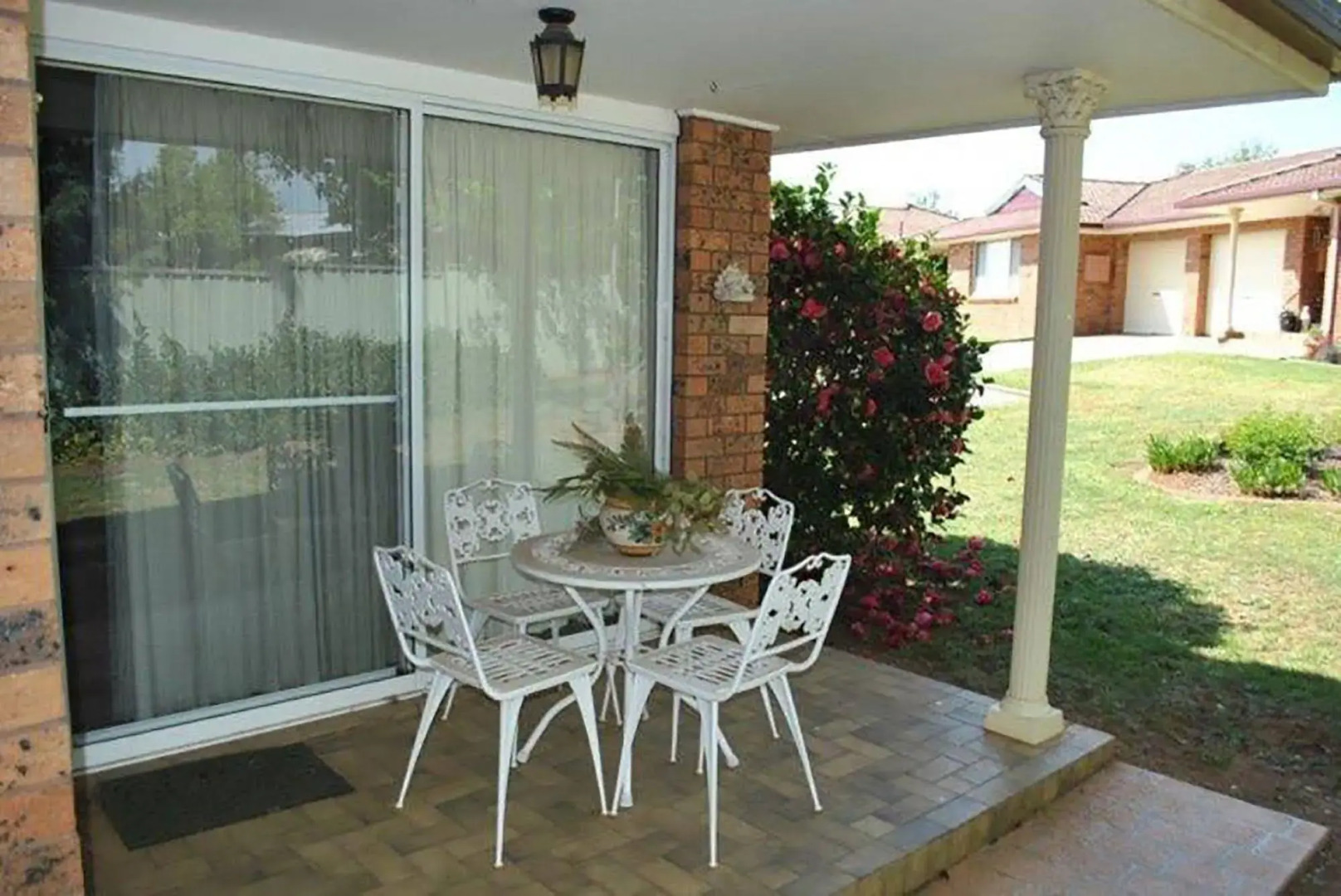 Cole House Apartments