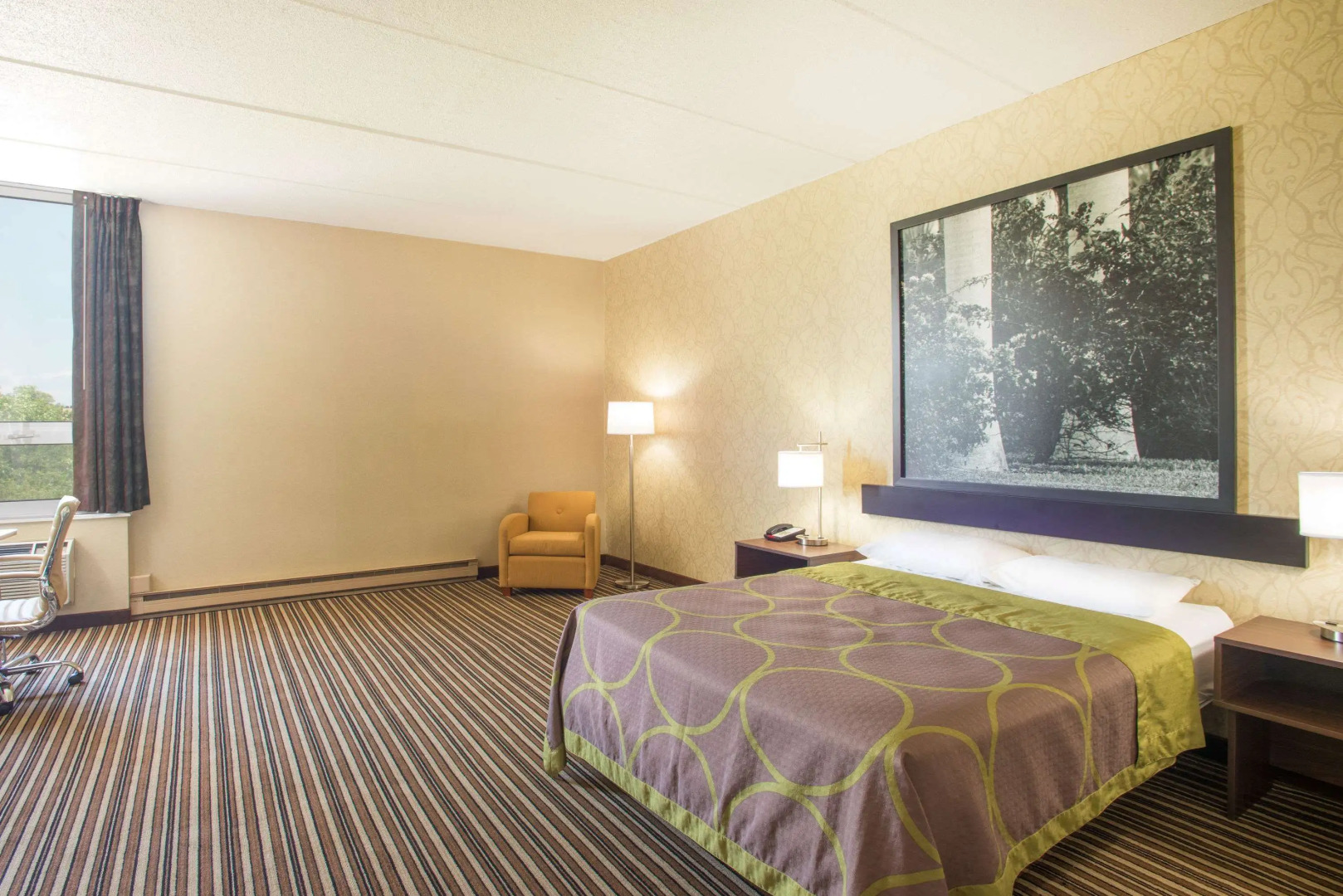 Super 8 by Wyndham Plattsburgh