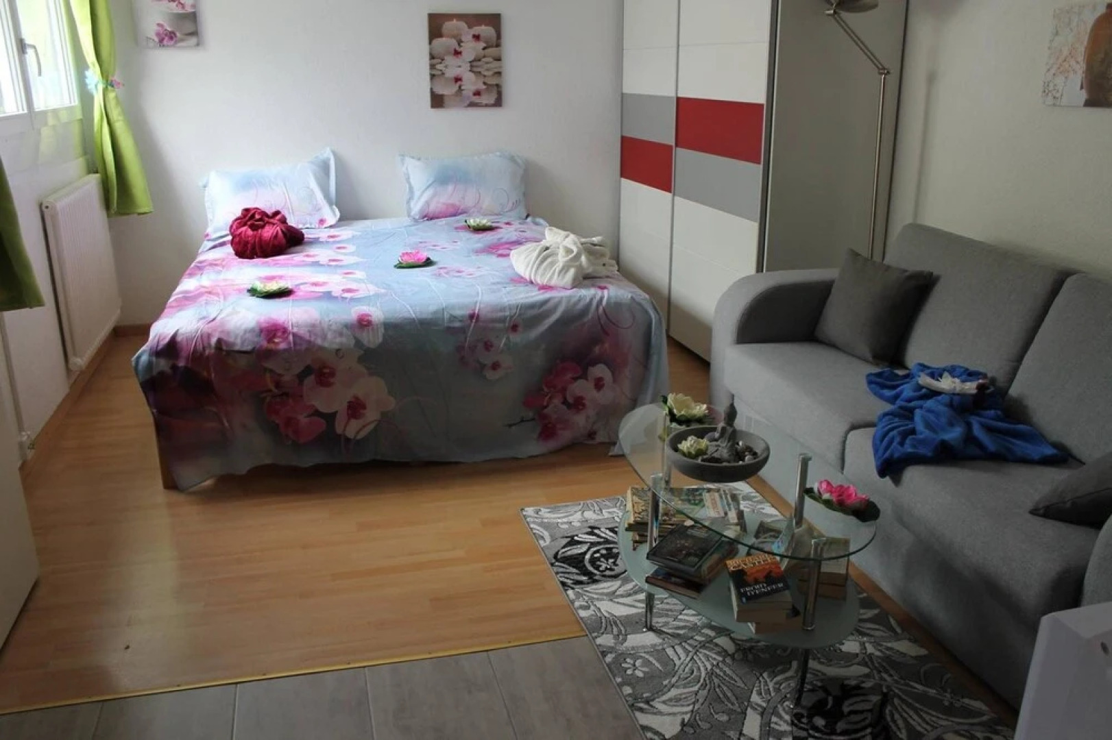 Studio in Bevaix, With Pool Access, Enclosed Garden and Wifi