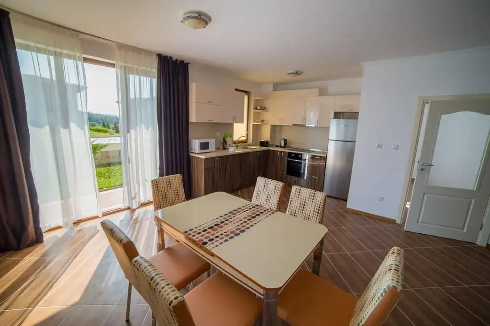 Villas in Complex Trakiyskiy Bryag