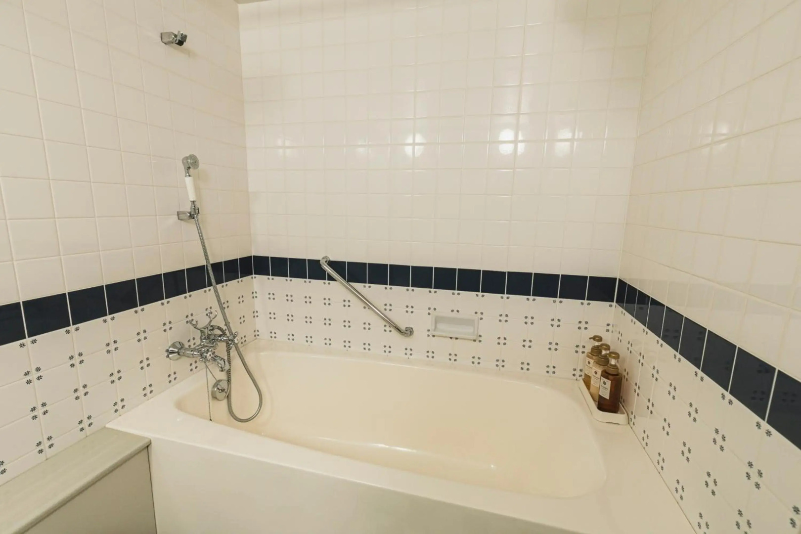 The Hamilton Ureshino