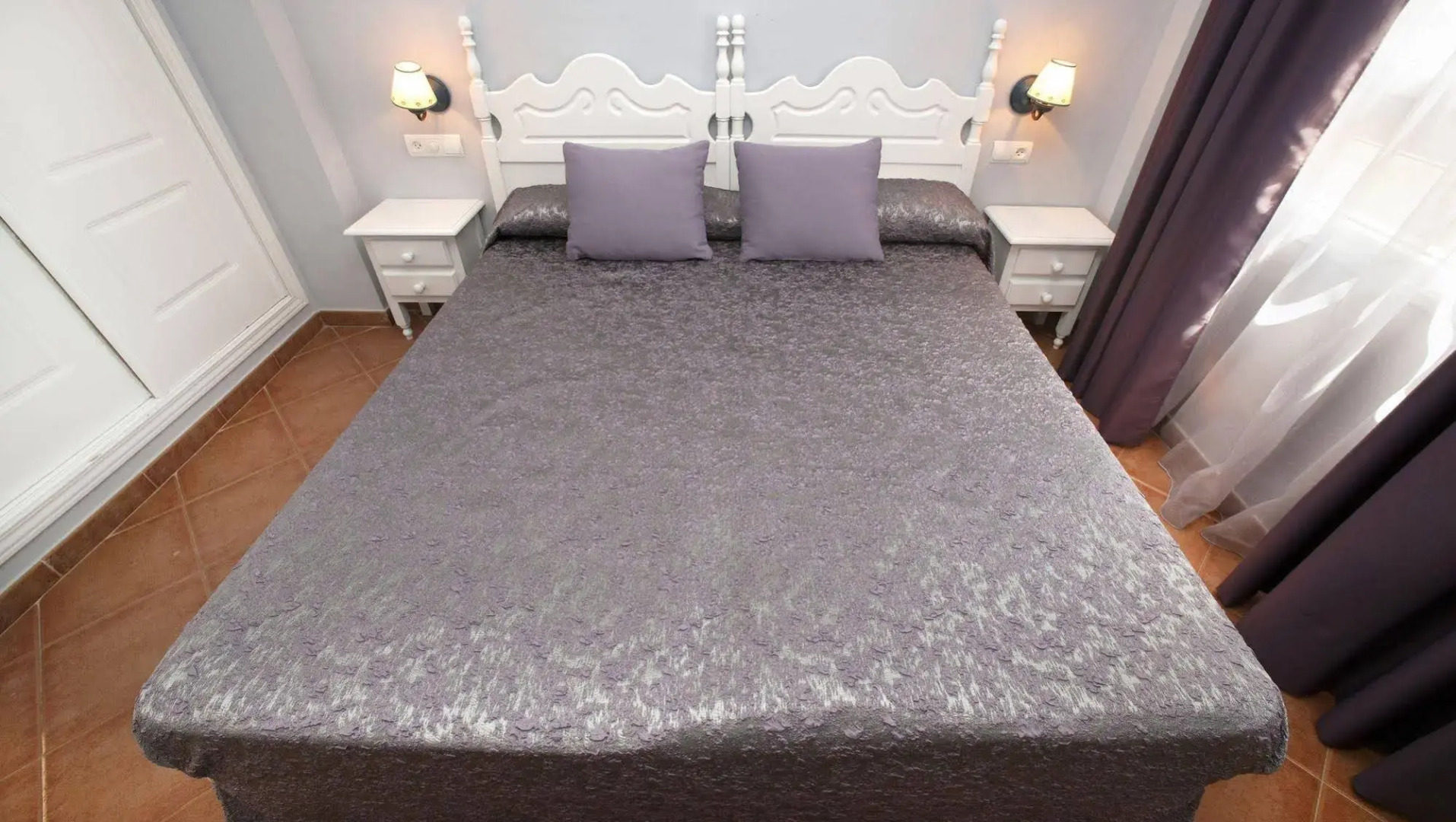 Leo Isla Canela Selection