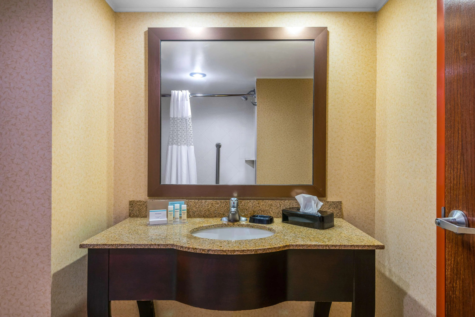 Hampton Inn Parkersburg-Mineral Wells