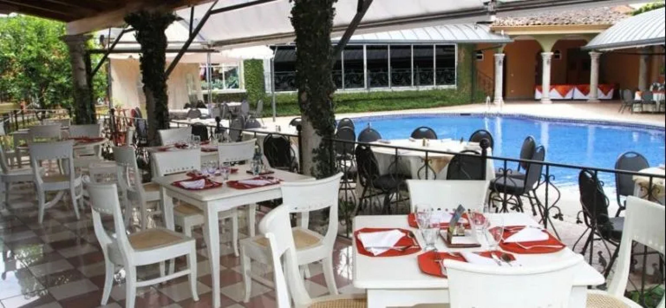 Casa Conde Hotel & Suites