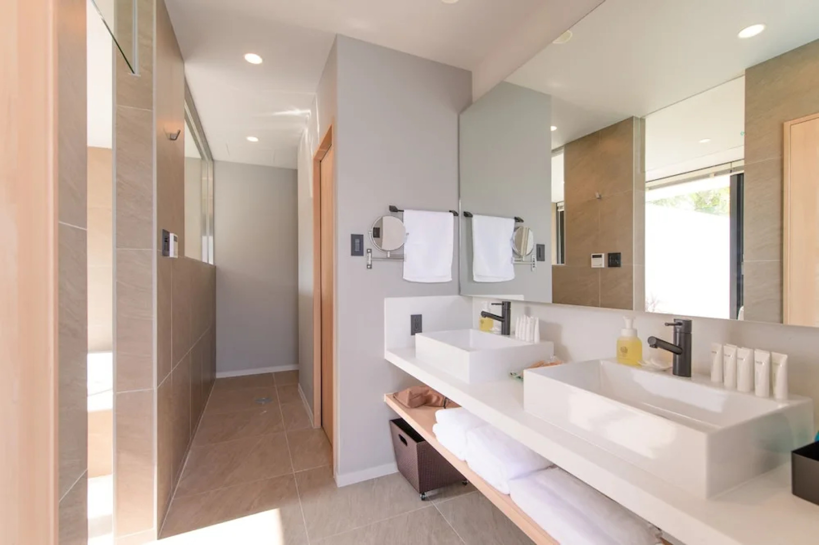 The Villa Maehama Beach