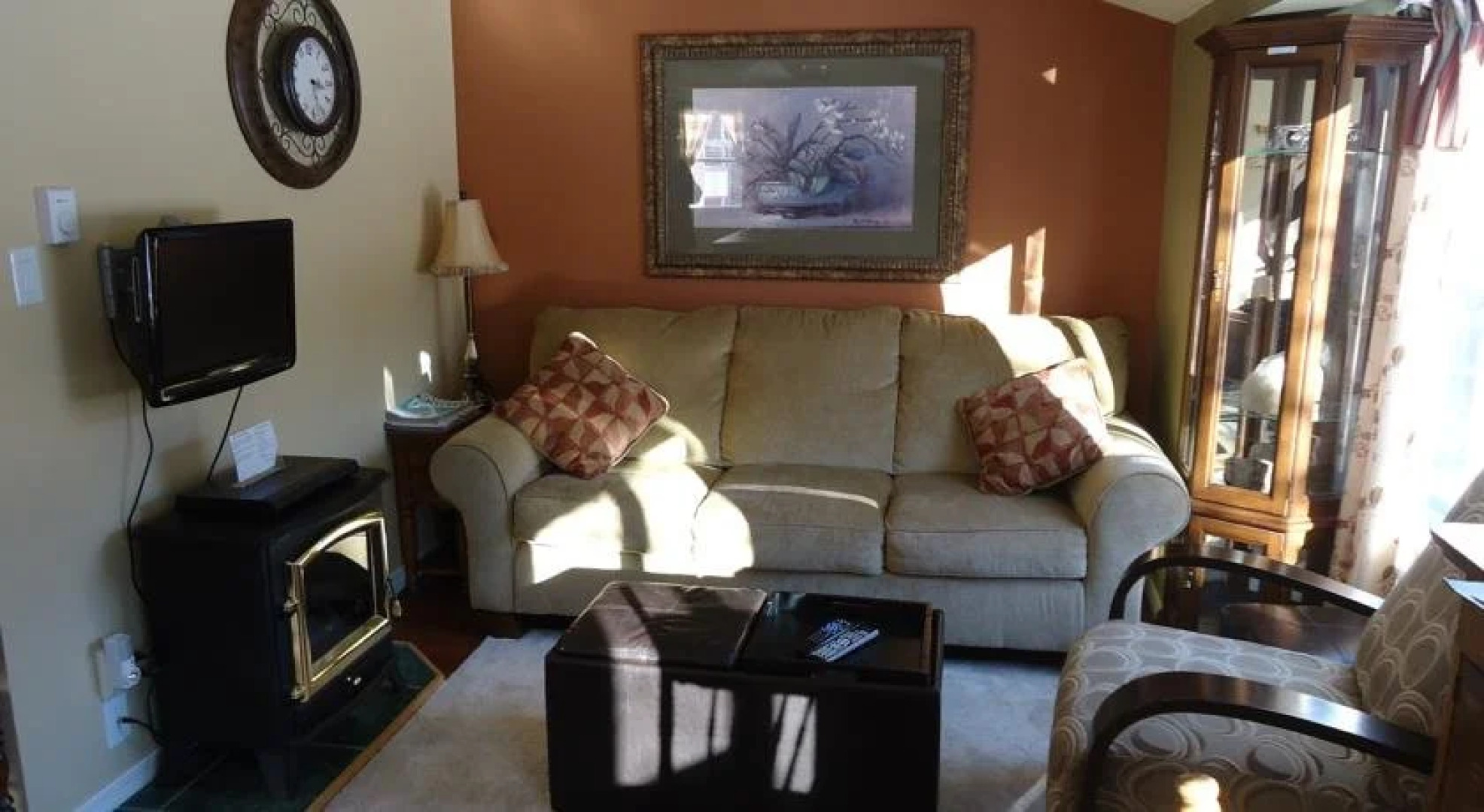 Little Island Lake Guest Suite