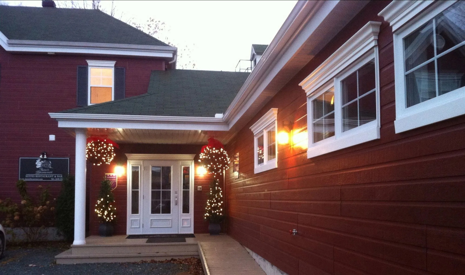 Manoir Becancourt Hotel