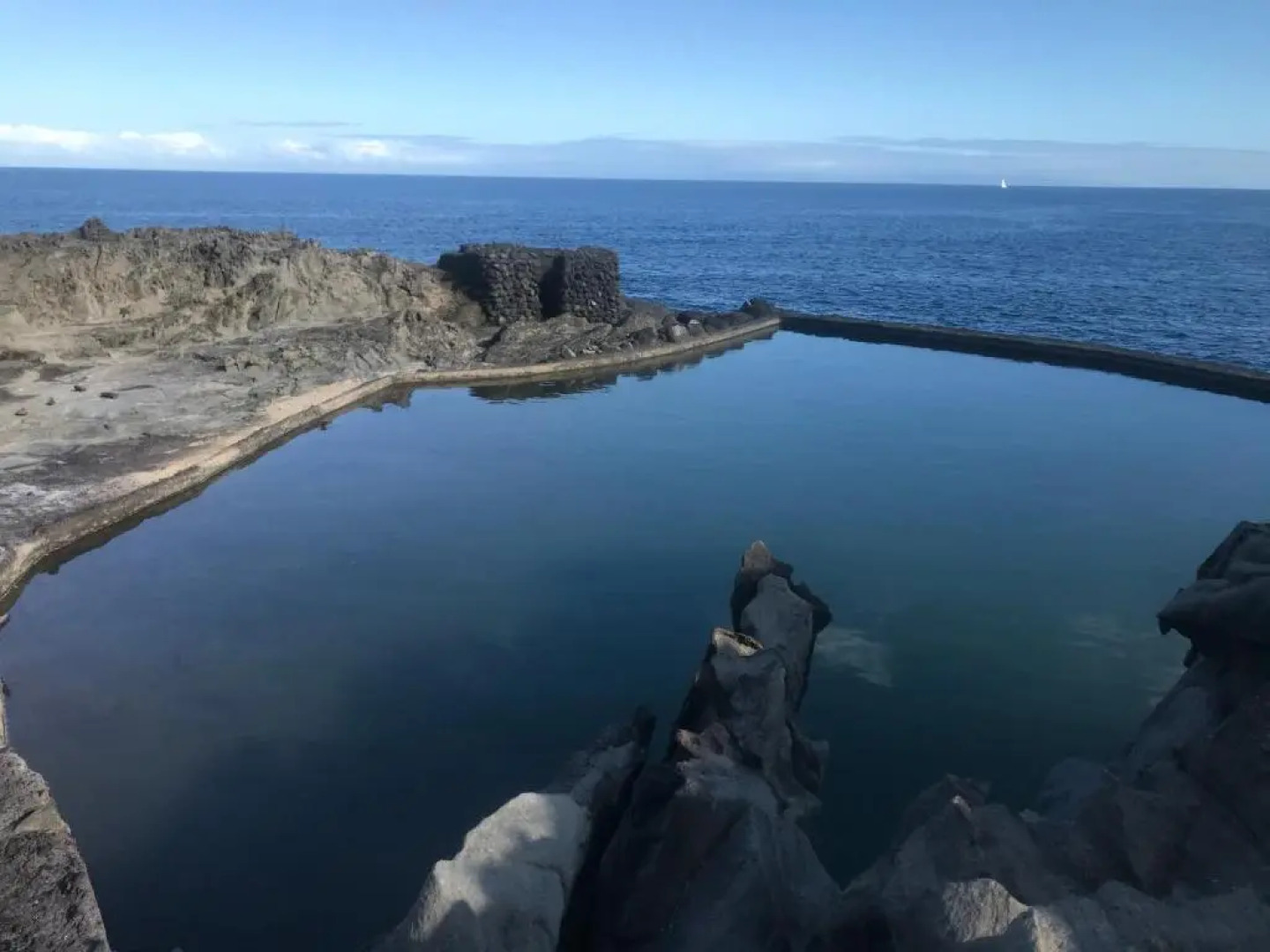 Exclusive Design Villa : 1080 m2, oceanfront, 2 swimming pools.