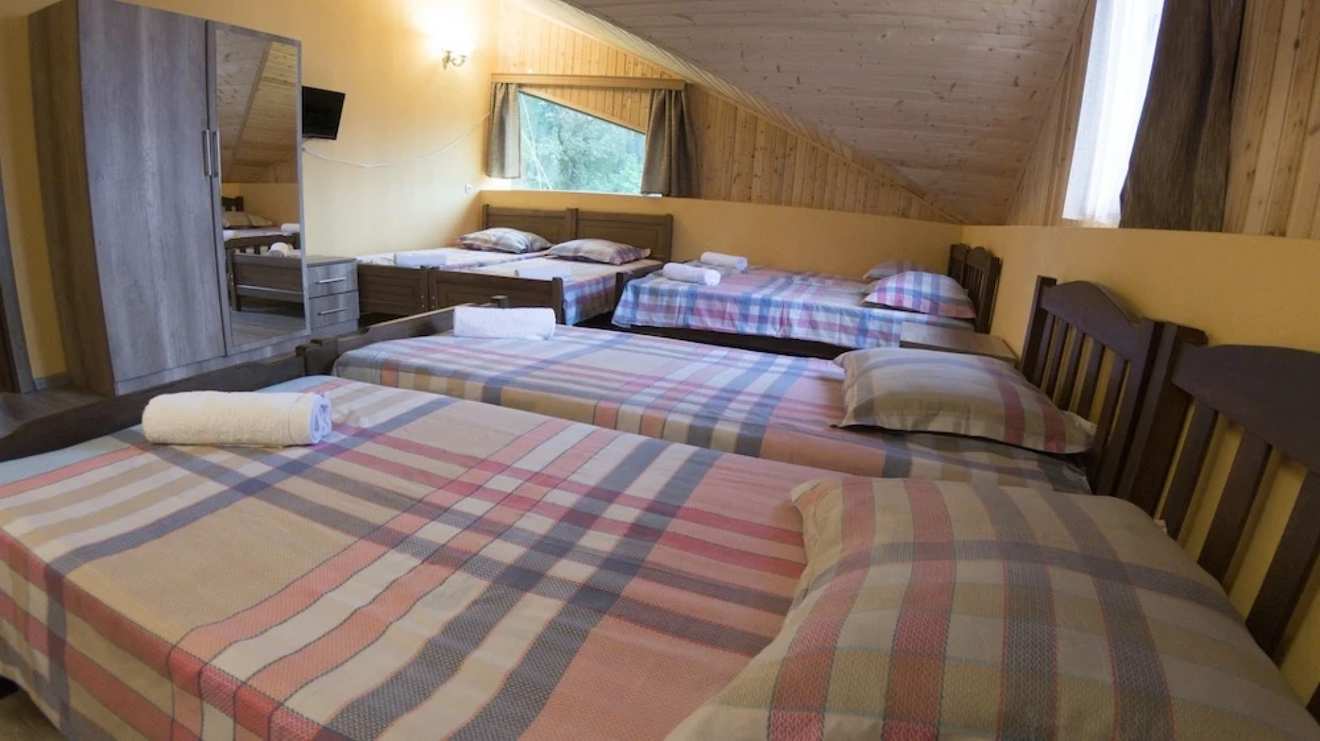 Hotel Eco House In Bakuriani