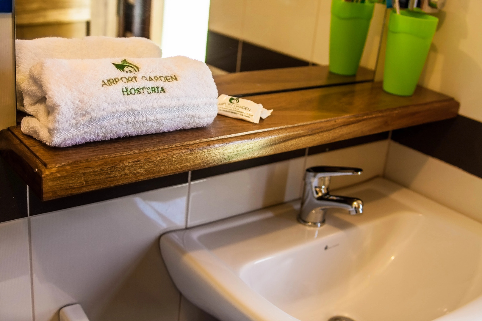 Hosteria Airport Garden