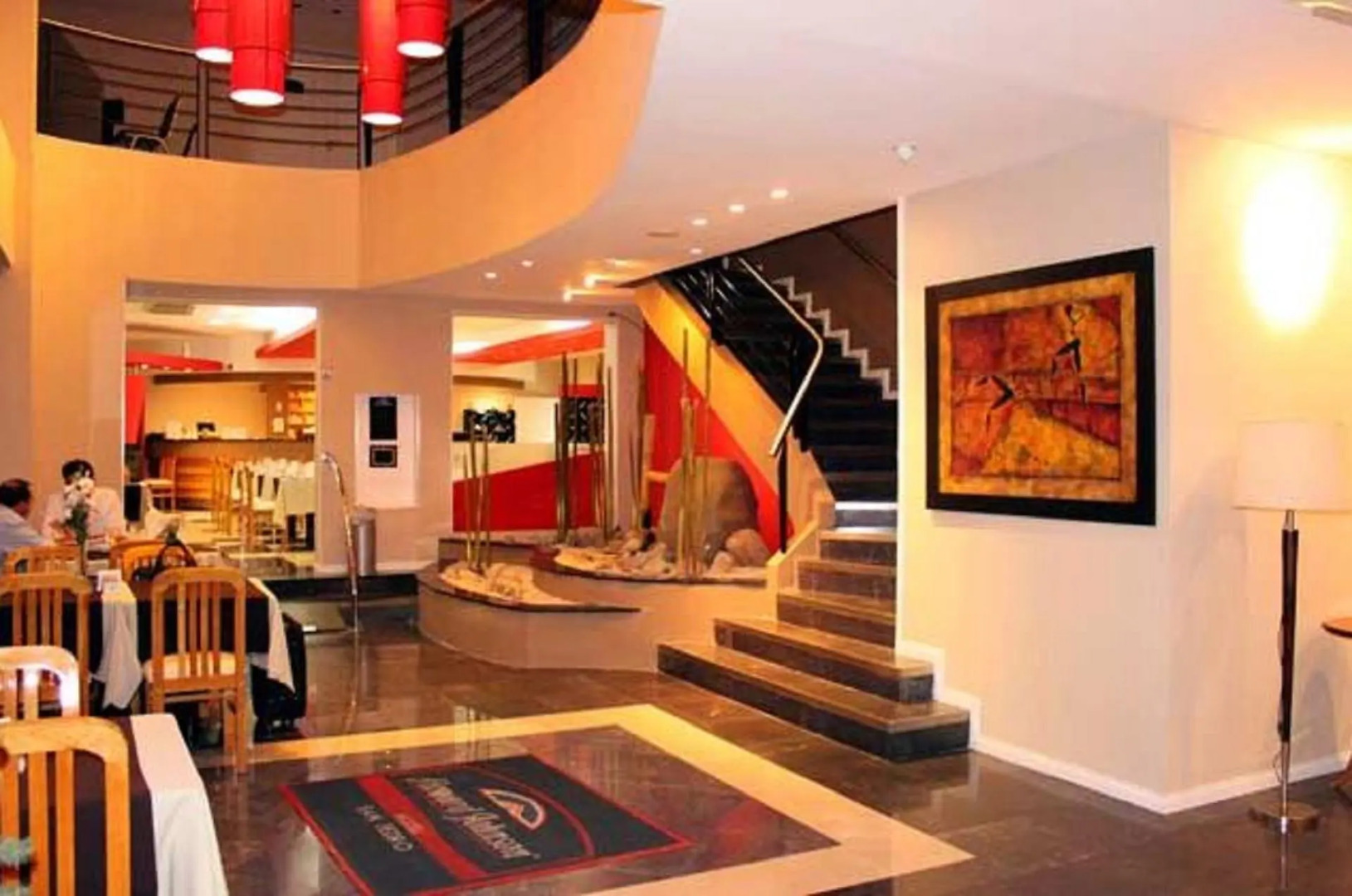 Howard Johnson by Wyndham San Pedro