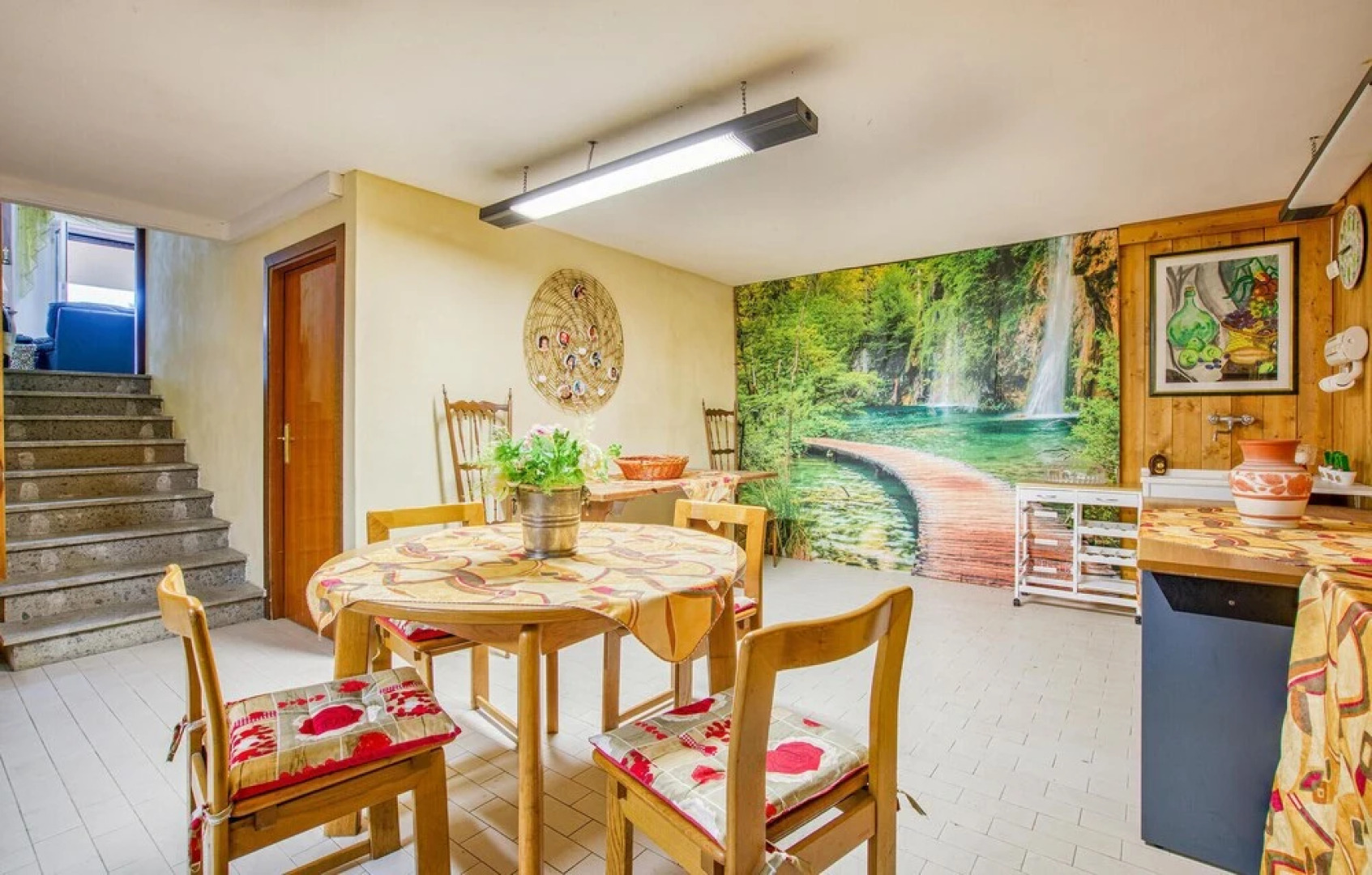 Nice Home in Martinsicuro With 4 Bedrooms and Wifi