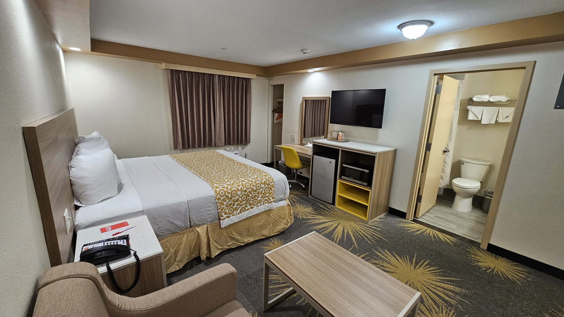 Econo Lodge Woodbridge