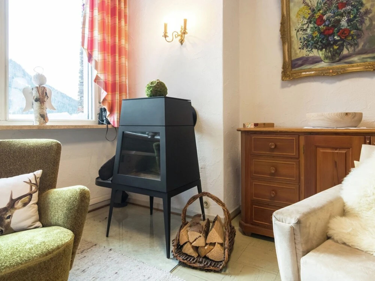 Peaceful Holiday Home in Seewiesen near Ski Area