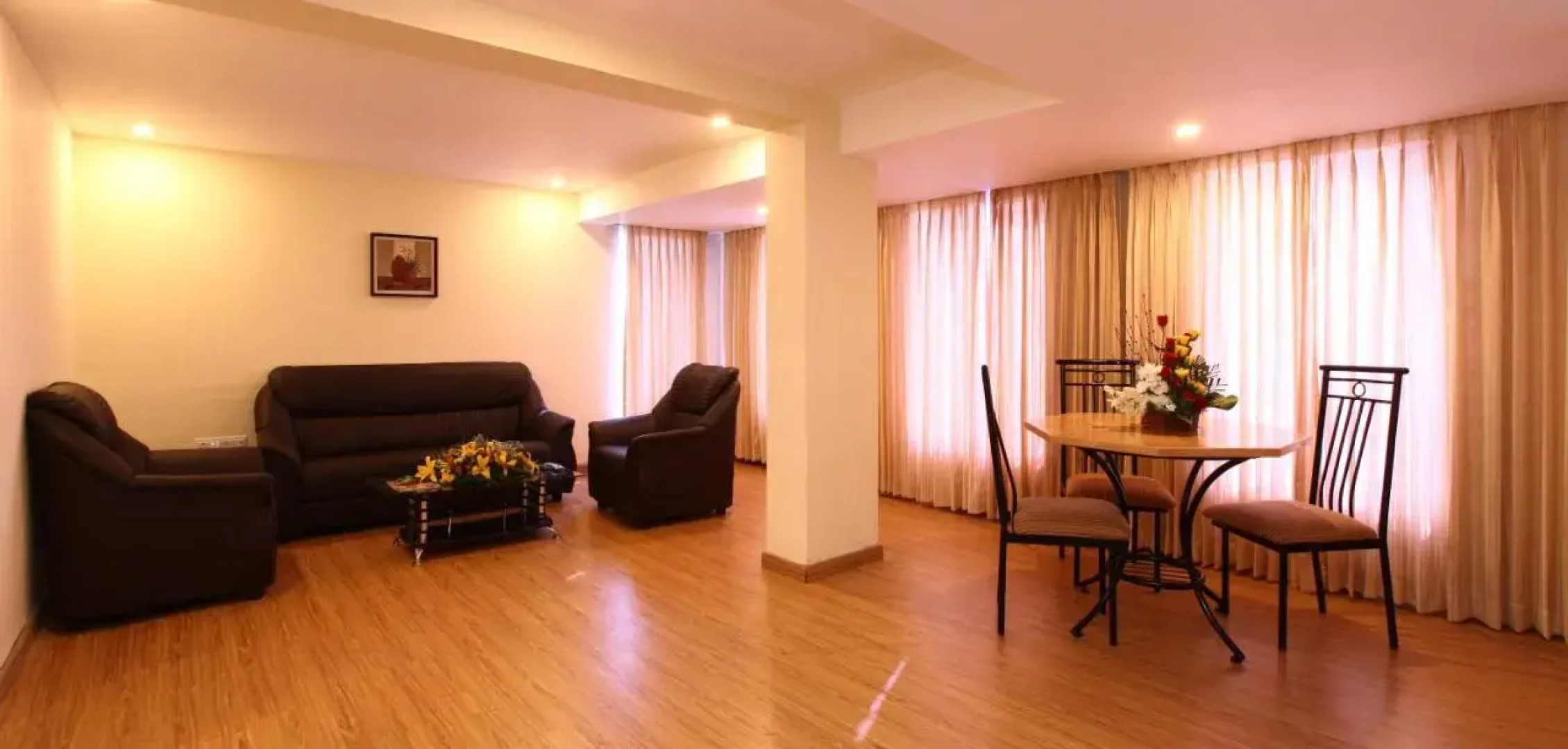 SRM Hotel Maraimalai Nagar