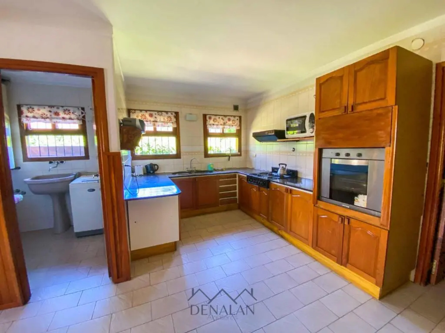 Cabaña Tinta Roja II