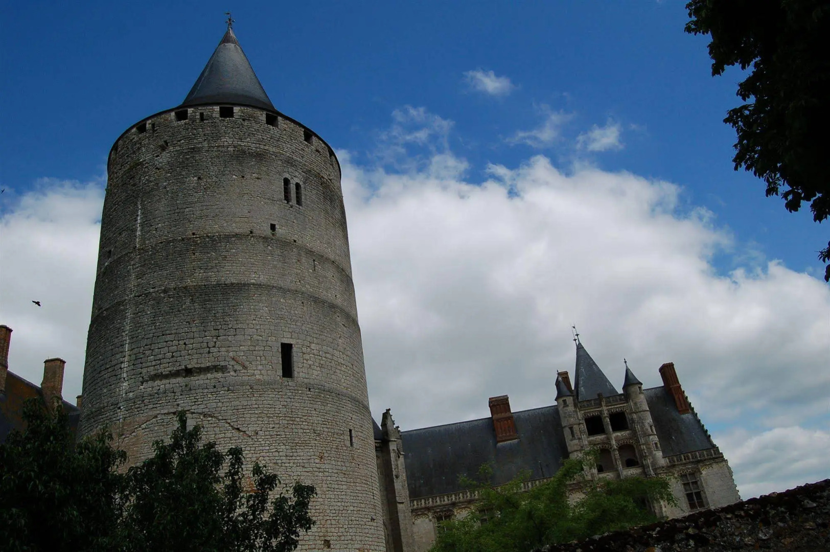 Hotel Des Couronnes Chateaudun