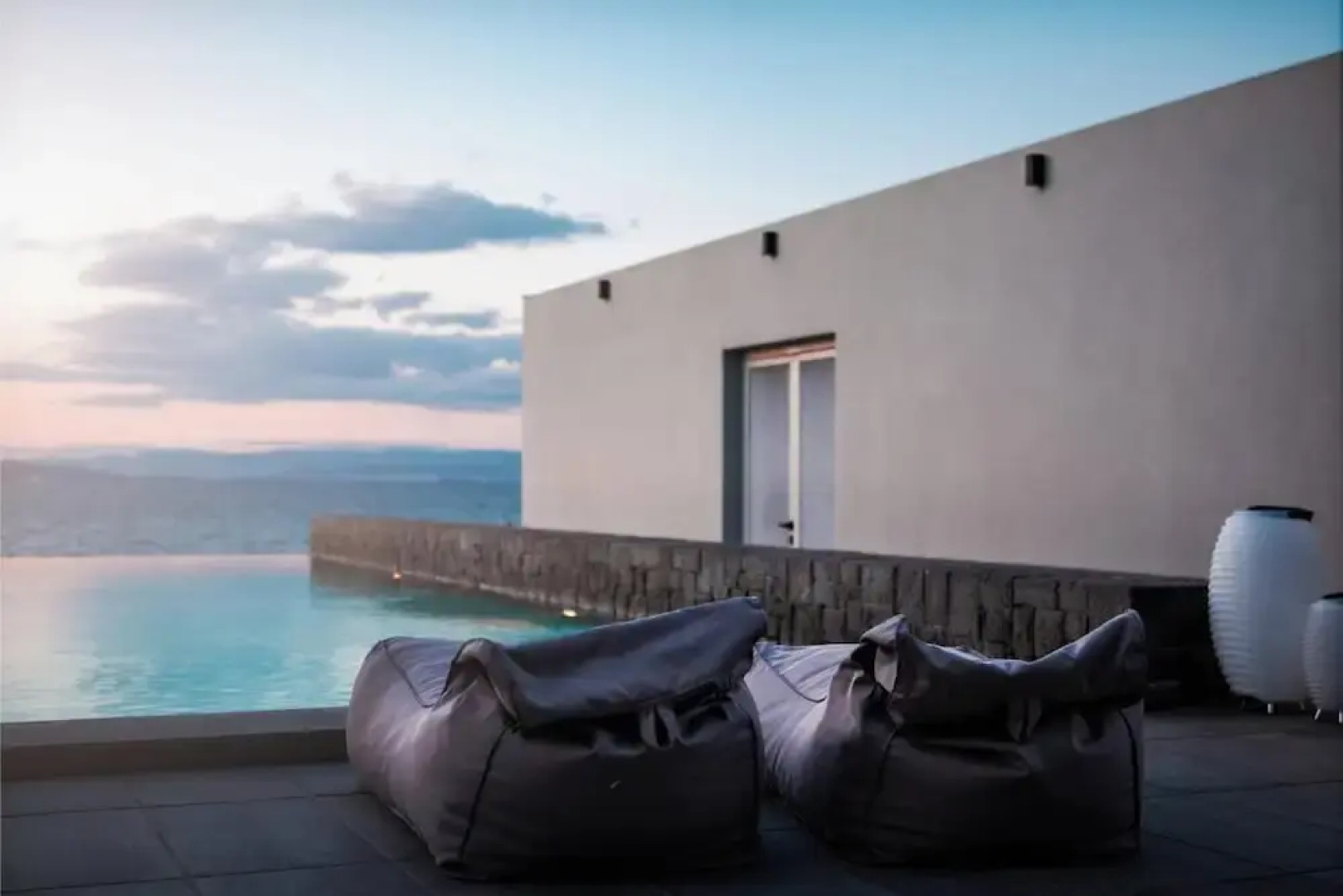 Horizon Luxury Seafront Villa