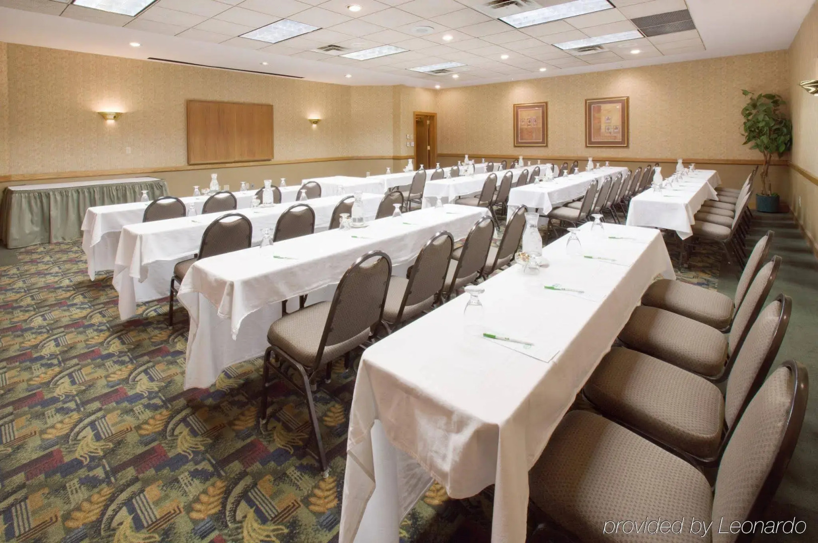 Holiday Inn Coralville Iowa City by IHG