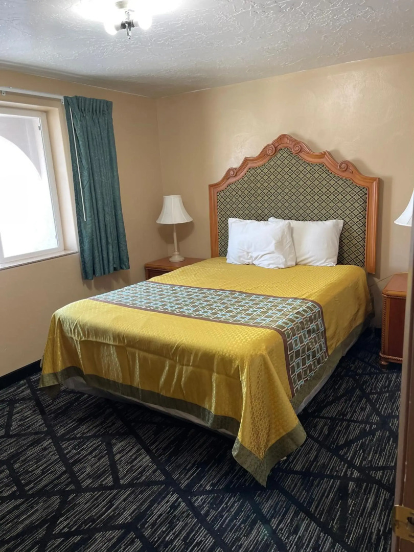 Riverton Inn & Suites