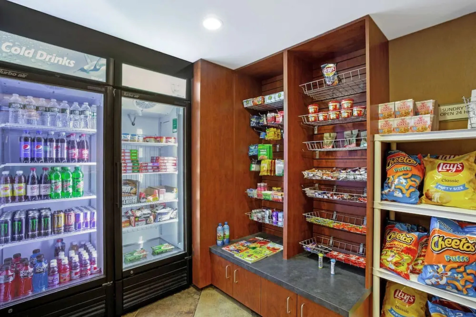 Hampton Inn Manchester Downtown, Nh