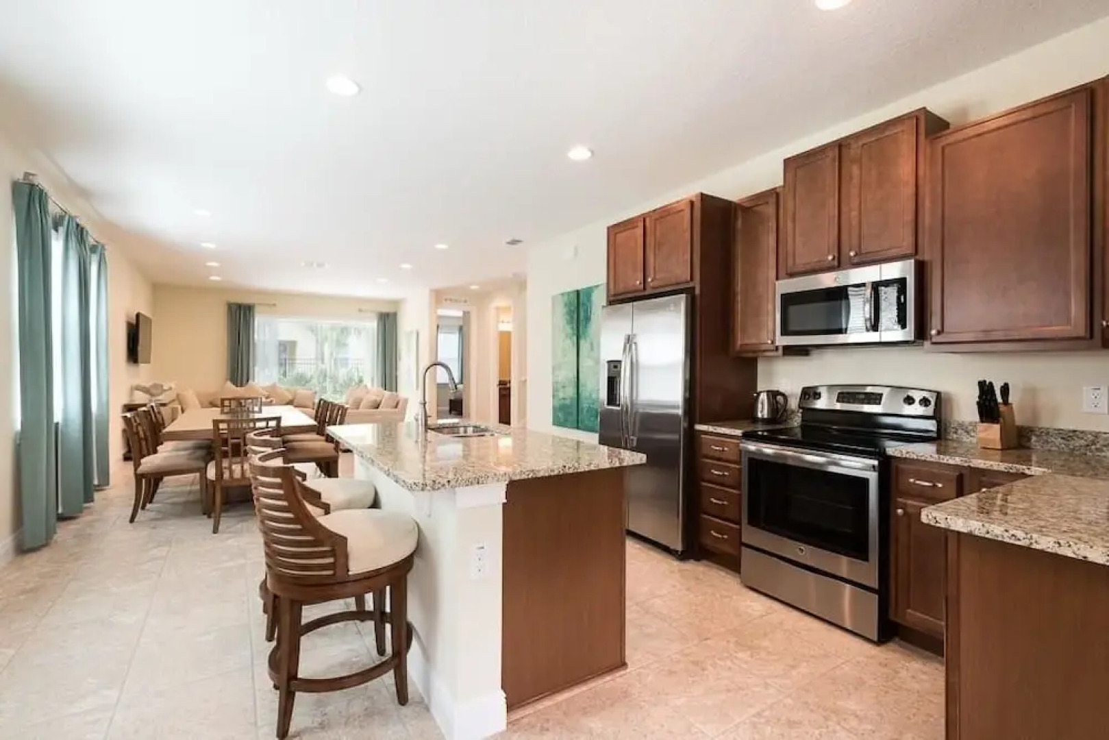 The Encore Club Resort