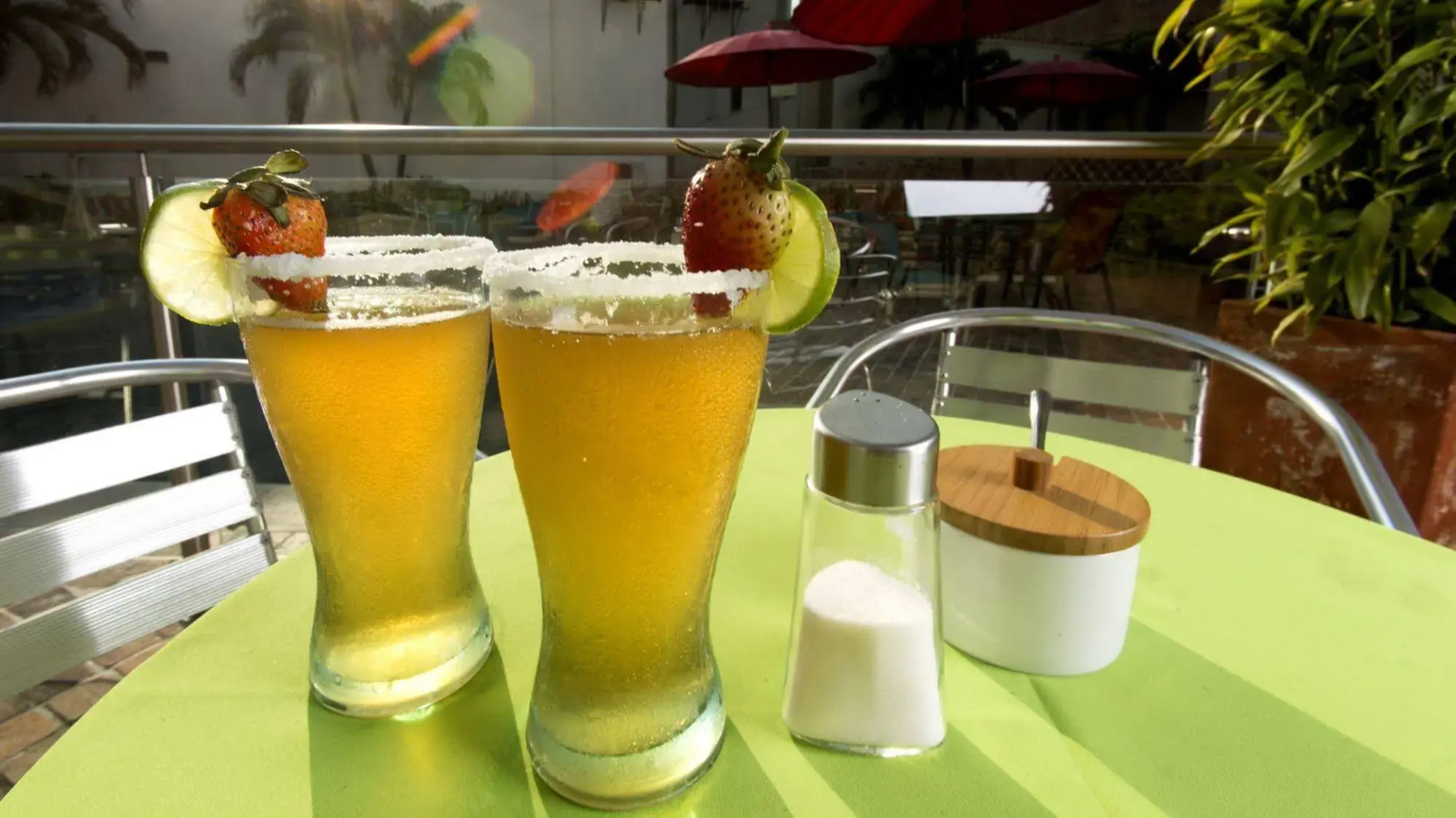 Atlantis Plaza Hotel