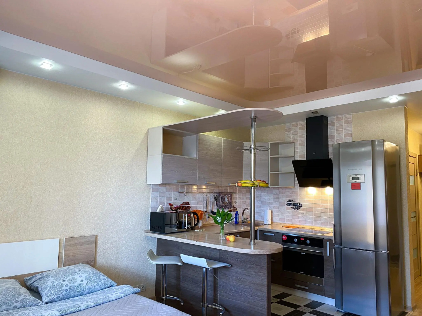 Уют Home (Хоум) на улице Дмитрия Михайлова 1-48