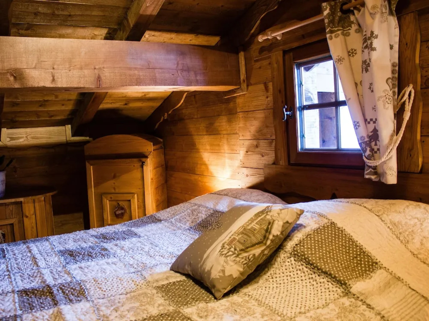 Les Greniers du Mont Blanc