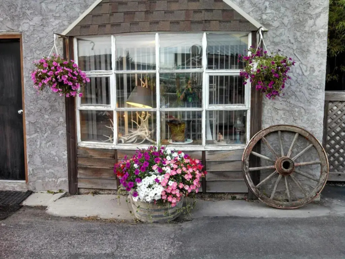 Swiss Mountain Motel