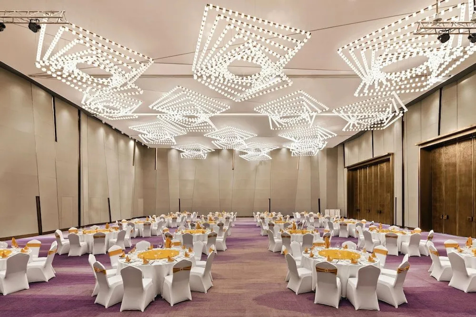 Sunshine International Hotel