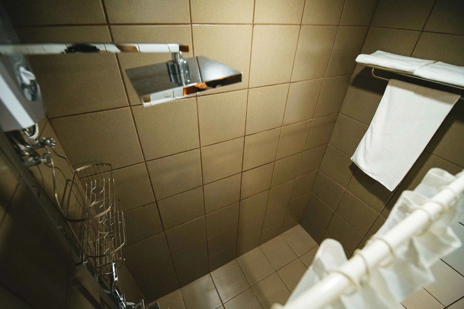 Hometown Hotel Makati - Edsa