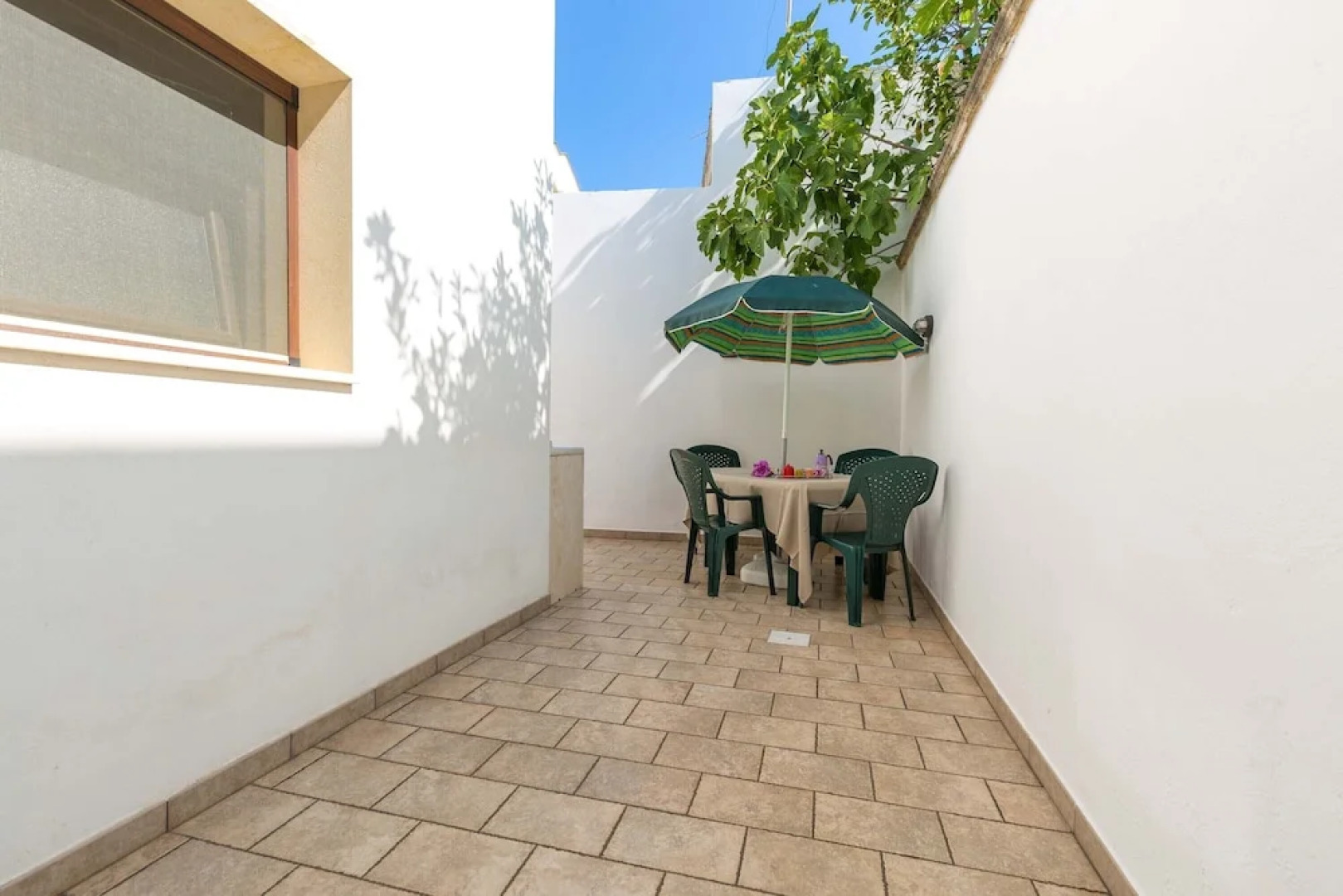 2094 La Dolce Vita Suite