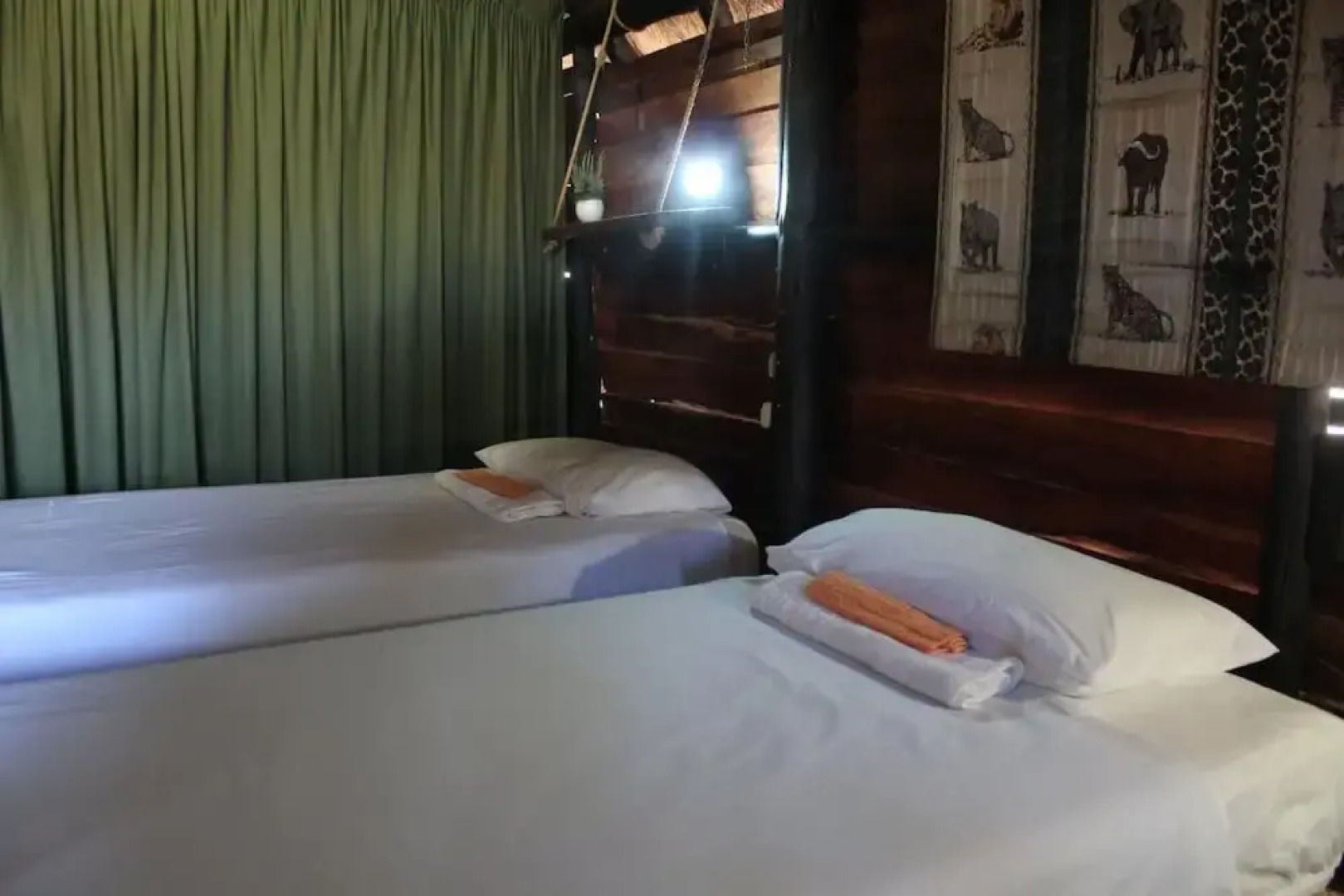 The Tree Lodge at Sikumi