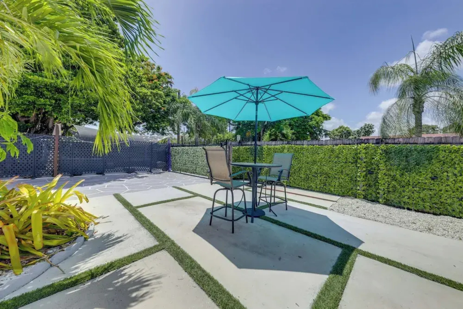 Private Oasis in West Park Near the Beach!
