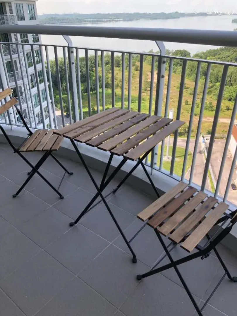 Teega Residence @ Cosy Seafront Living