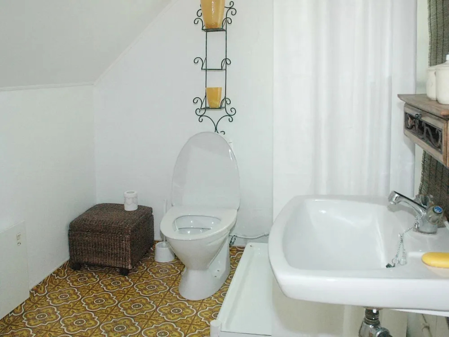 10 Person Holiday Home in Kjerstad