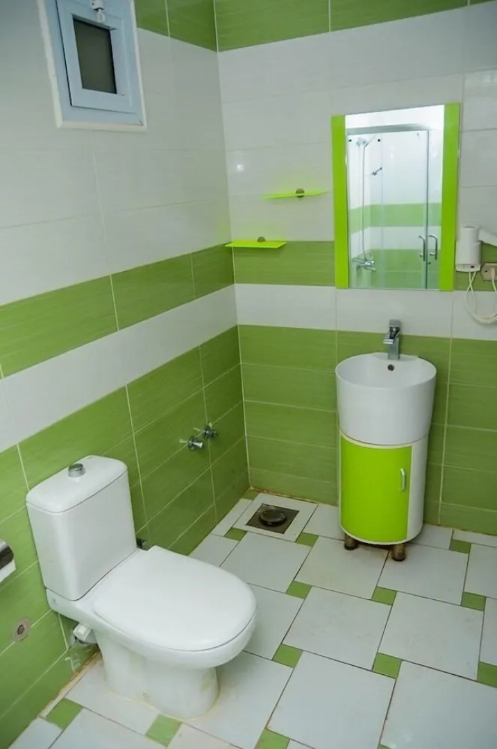 Plan B El Montazah Hotel