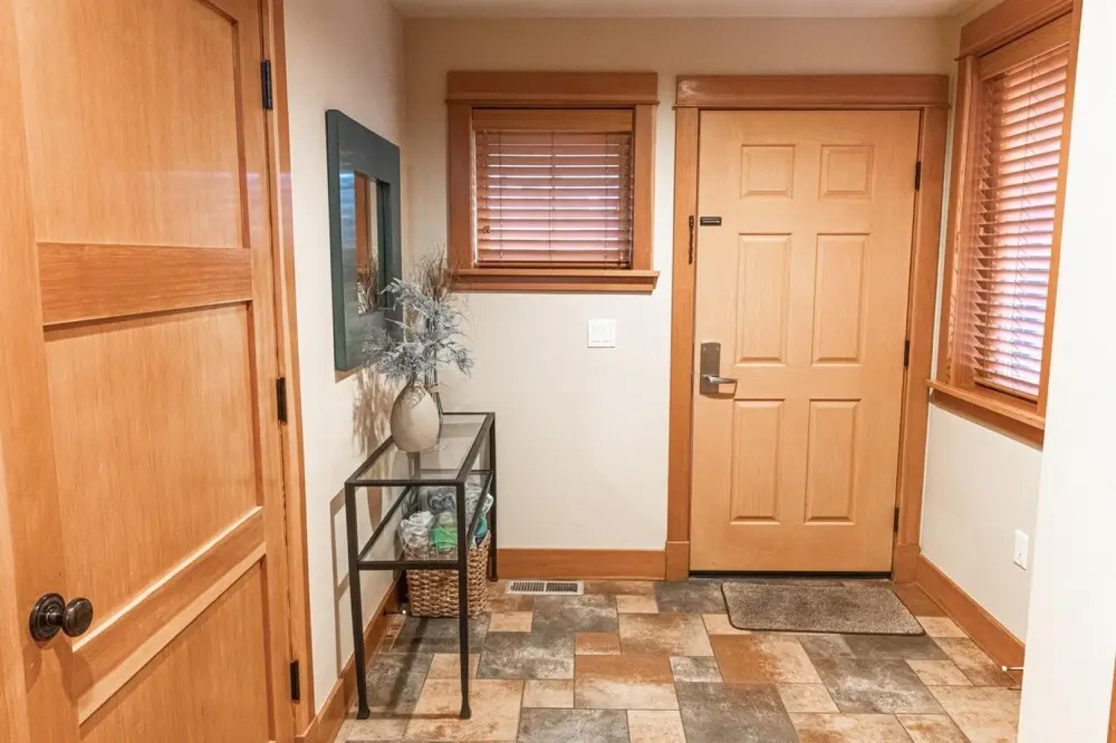 Lodges at Cannon Beach B1